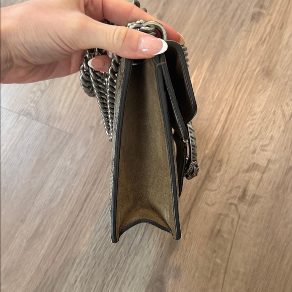 Gucci Beige and Black Shoulder Bag - Picture 8 of 10